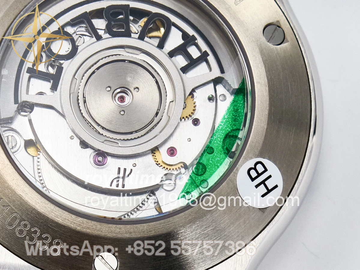 Hublot Classic Fusion Bang 42mm HBF Gray Dial Diamonds Bezel on Gray Leather Strap A2892 - Image 18