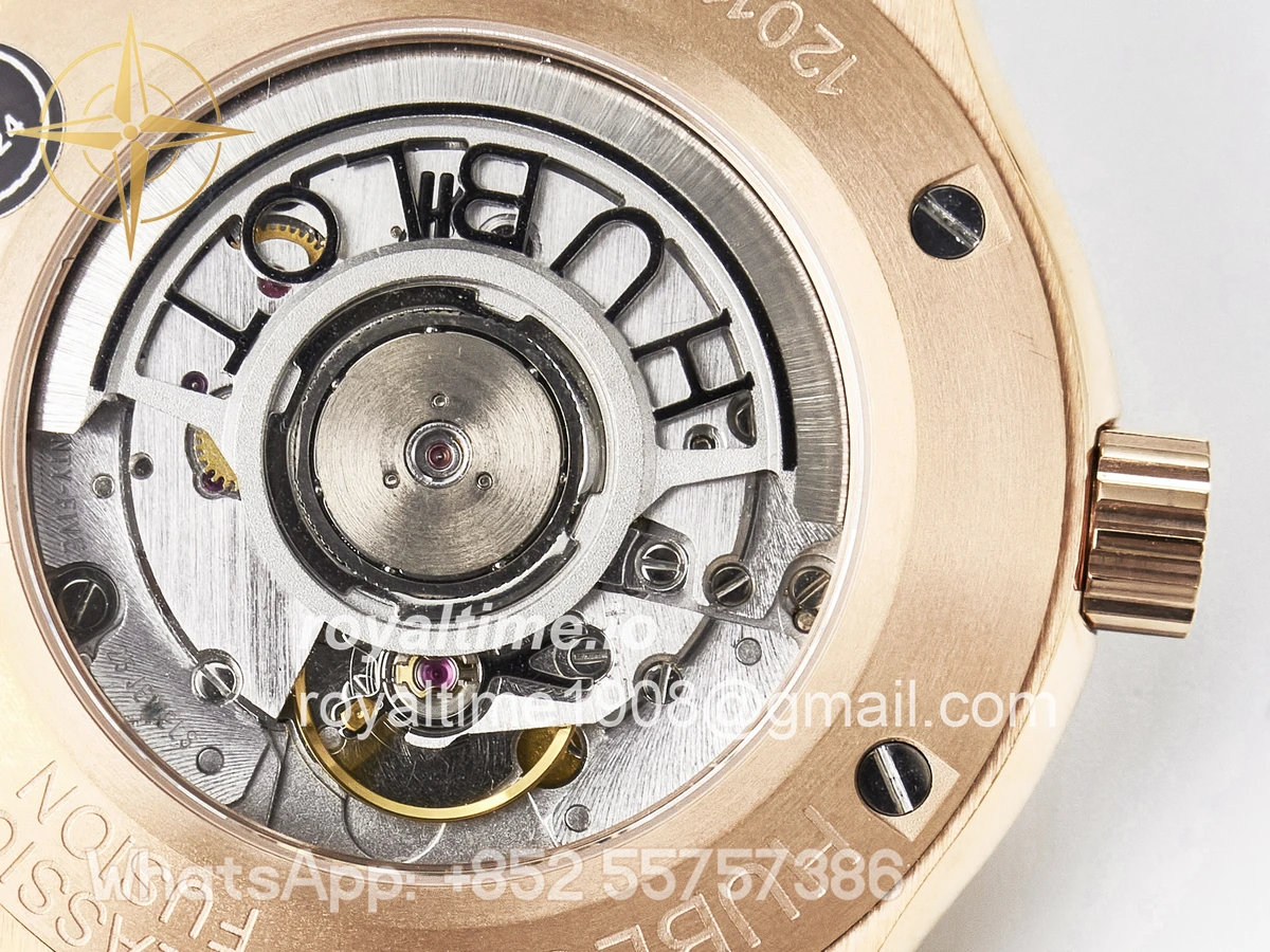 Hublot Classic Fusion 42mm RG JJF Gray Dial on Black Gummy Leather Strap - Image 19