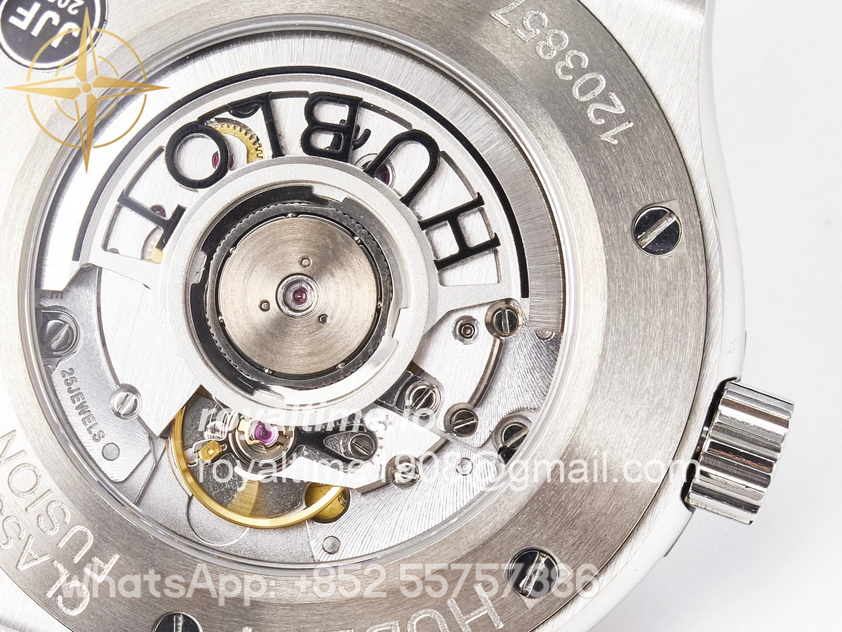 Hublot Classic Fusion 42mm SS JJF Black Dial on Black Gummy Leather Strap - Image 19