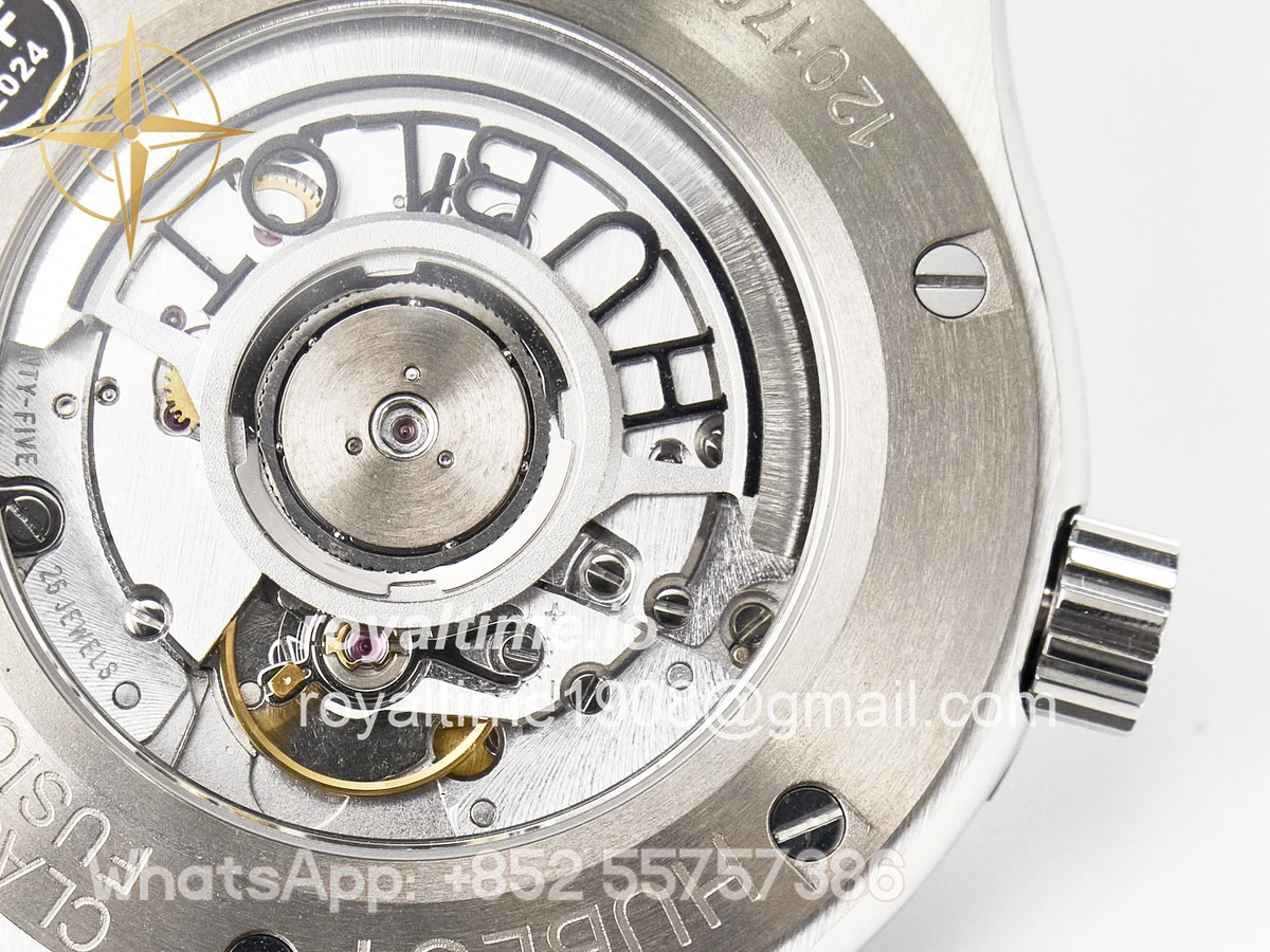 Hublot Classic Fusion 42mm SS JJF Green Dial on Green Gummy Leather Strap - Image 19