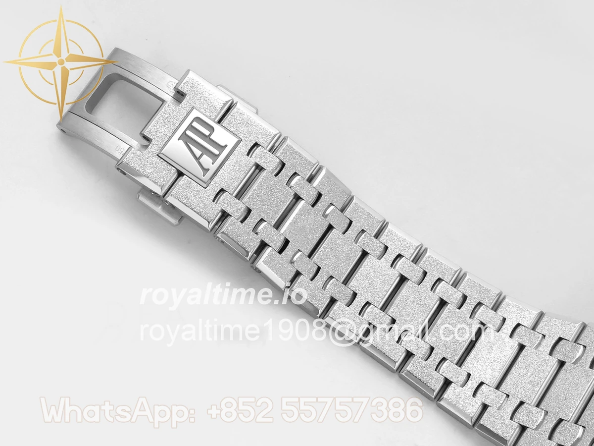 Audemars Piguet Royal Oak Chrono 26240 Frosted SS DDF Black/White Dial on SS Bracelet DD4401 - Image 19