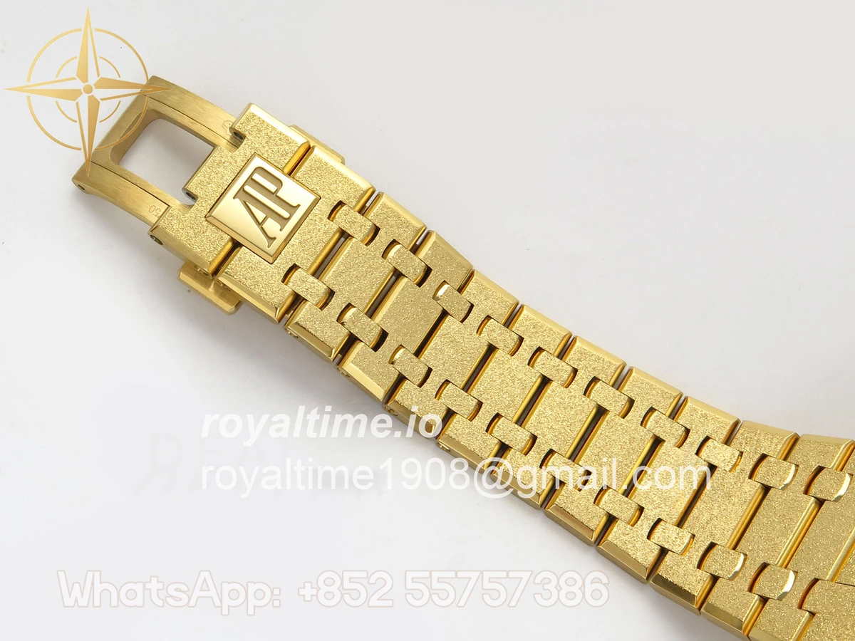 Audemars Piguet Royal Oak Chrono 26240 Frosted YG DDF YG Dial on YG Bracelet DD4401 - Image 19