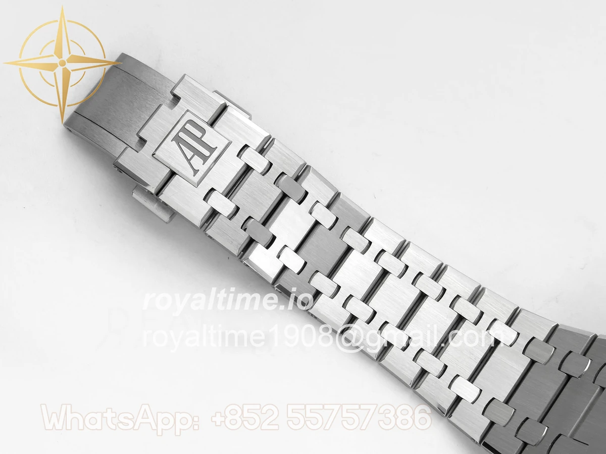 Audemars Piguet Royal Oak Chrono 26240 SS DDF Blue Dial on SS Bracelet DD4401 (SW Dial) V2 - Image 19