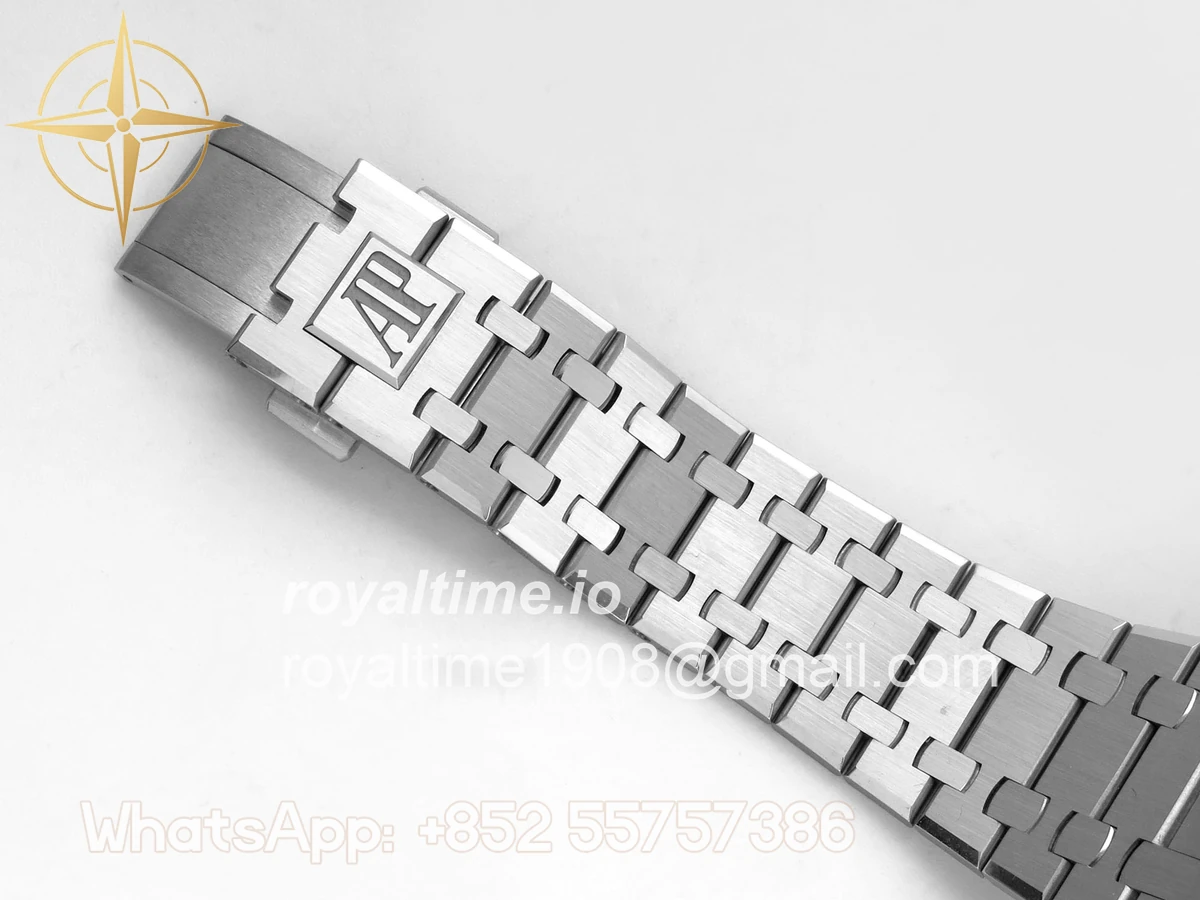 Audemars Piguet Royal Oak Chrono 26240 SS TOPF Black Dial on SS Bracelet SA4401 - Image 19