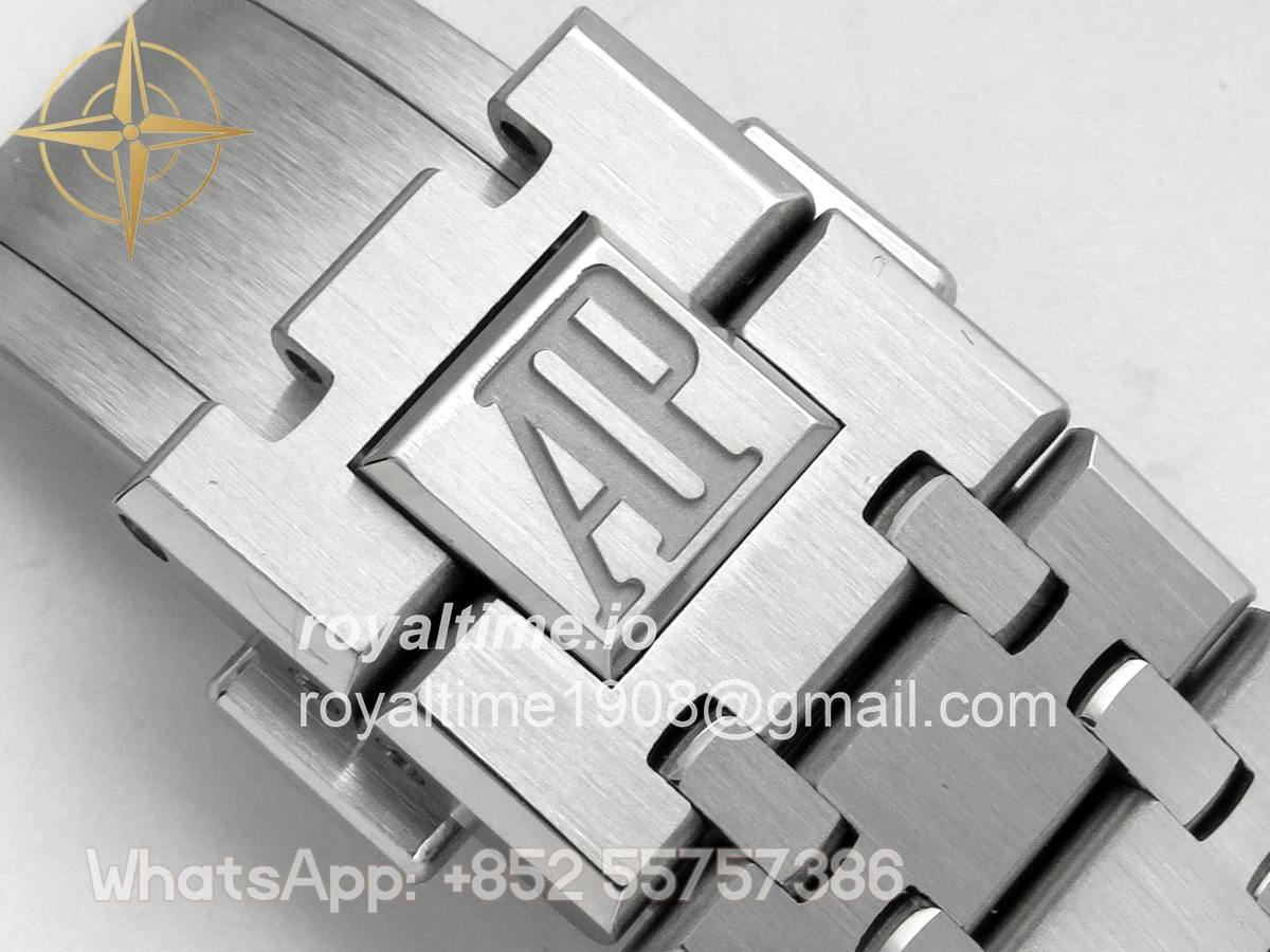 Audemars Piguet Royal Oak Chrono 26331 SS APSF Blue/White Dial on SS Bracelet A2385 - Image 19