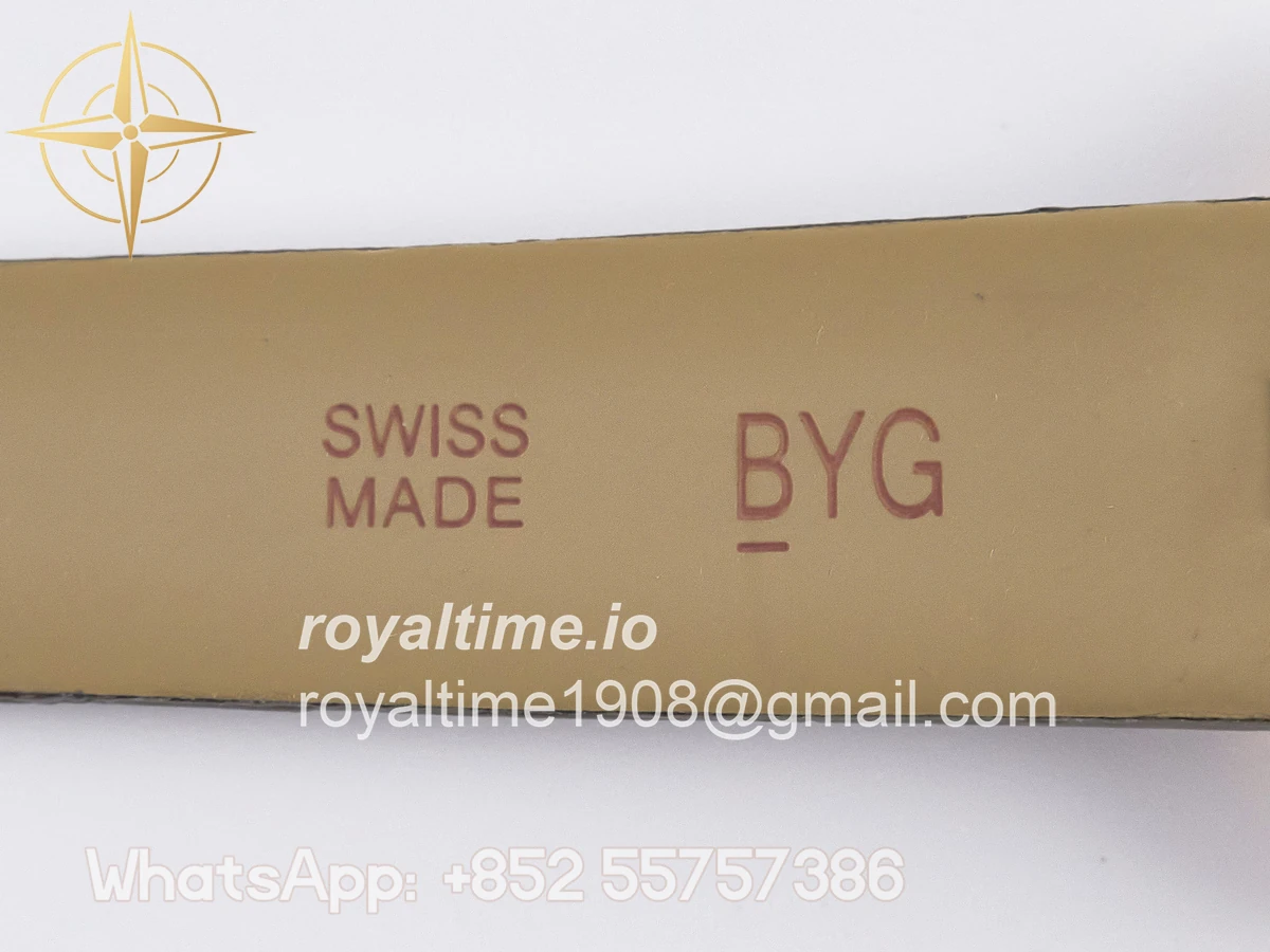 Cartier Ballon Blanc De Cartier 30mm RG DRF Silvered Texture Dial Diamonds Bezel on Green Leather Strap Ronda Quartz - Image 20