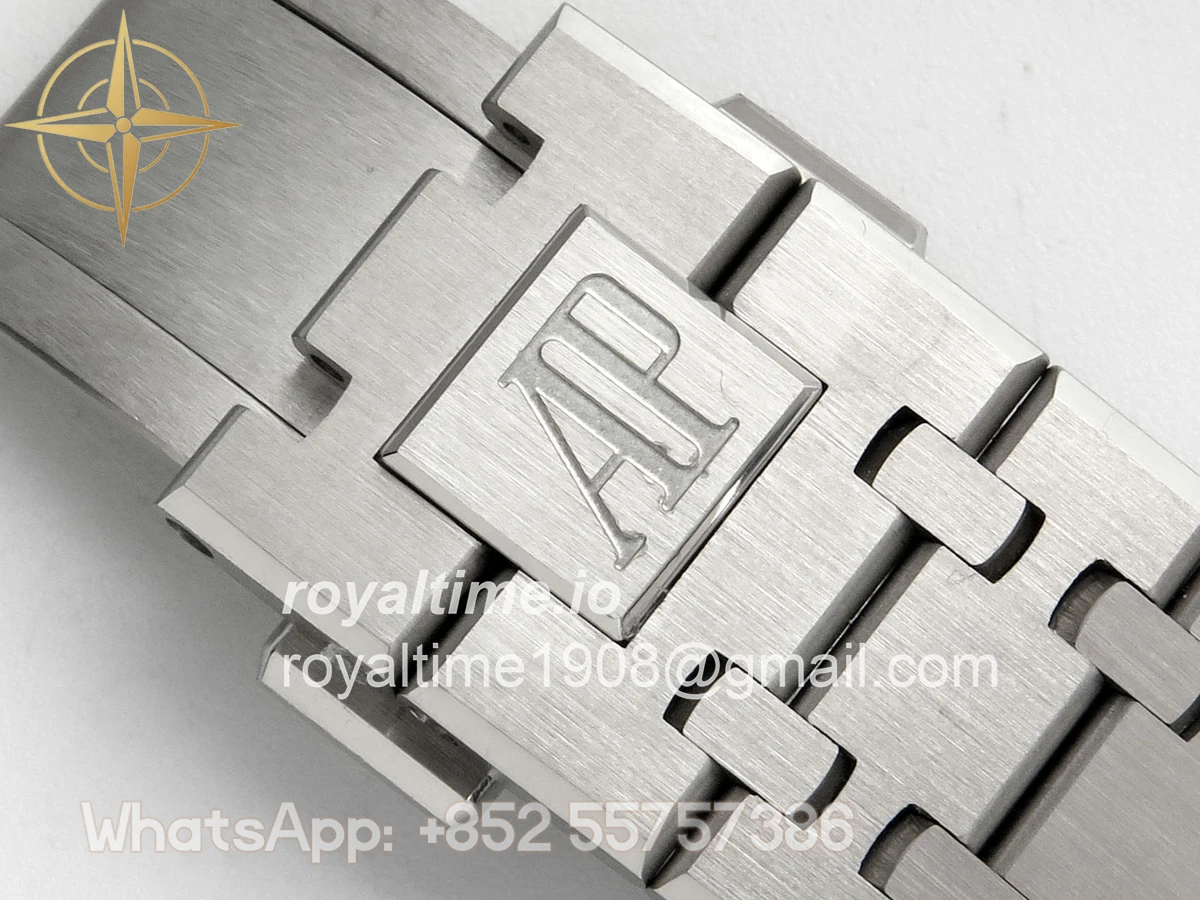 Audemars Piguet Royal Oak Chrono 26240 SS DDSF White Dial on SS Bracelet DD4401 - Image 20