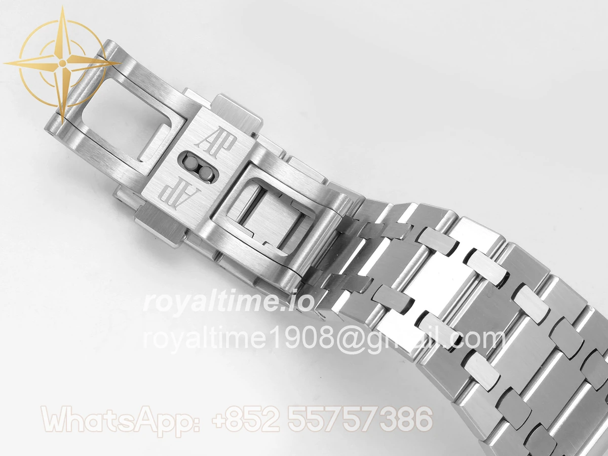 Audemars Piguet Royal Oak Chrono 26240 Frosted SS DDF Ice Blue Dial on Bracelet DD4401 (SW Dial) - Image 21