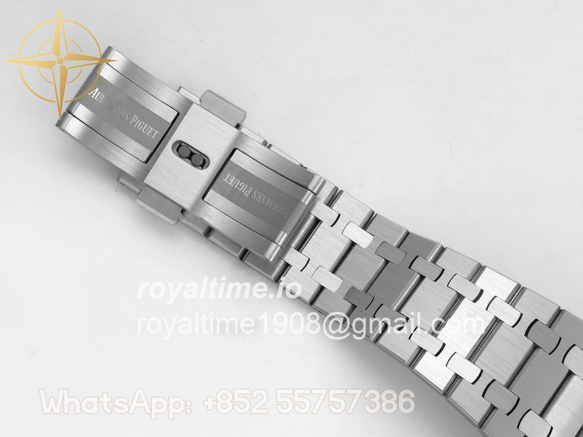 Audemars Piguet Royal Oak Chrono 26240 SS TOPF Blue Dial on SS Bracelet SA4401 - Image 21