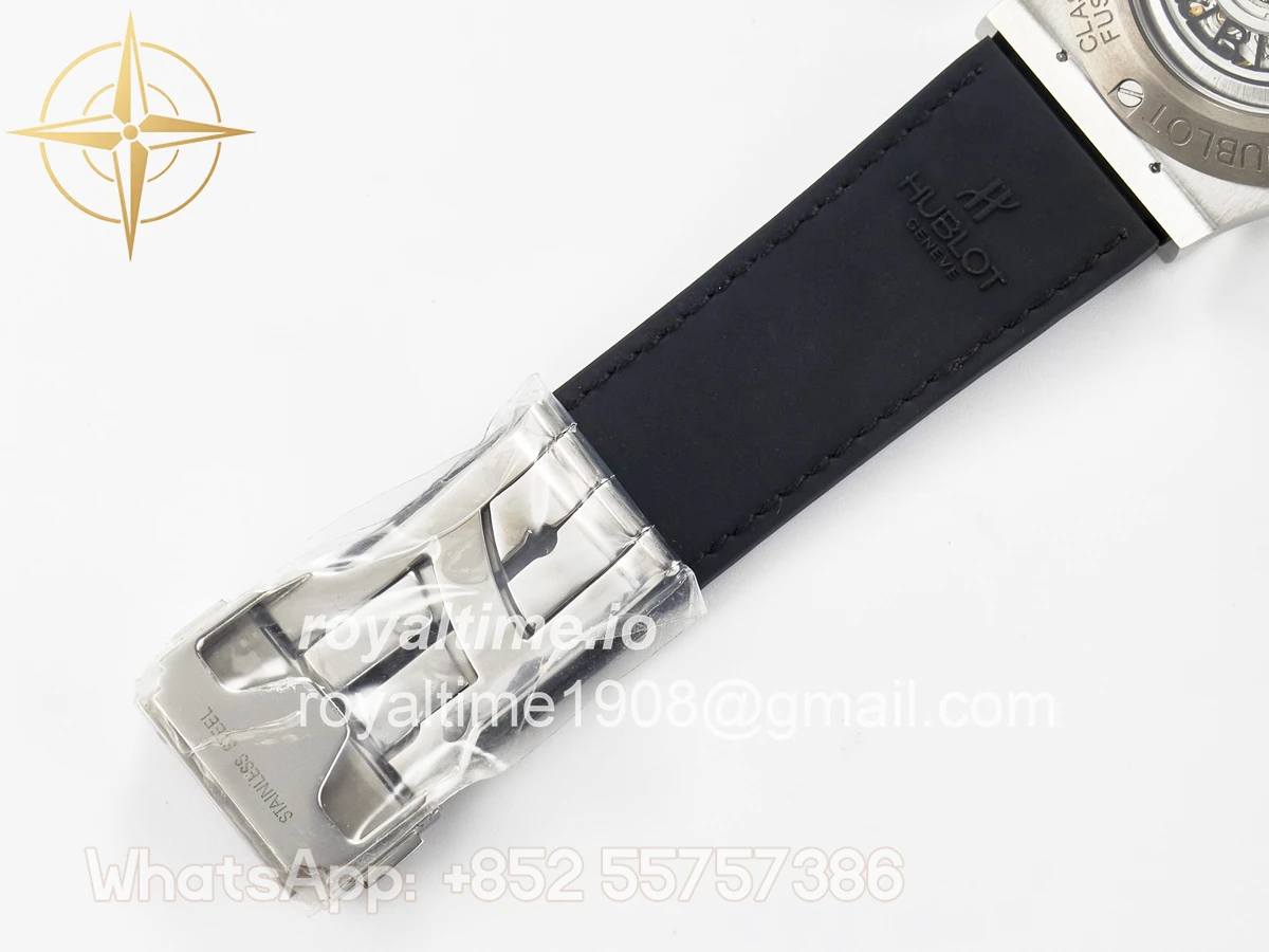 Hublot Classic Fusion 42mm SS JJF Green Dial on Green Gummy Leather Strap - Image 22