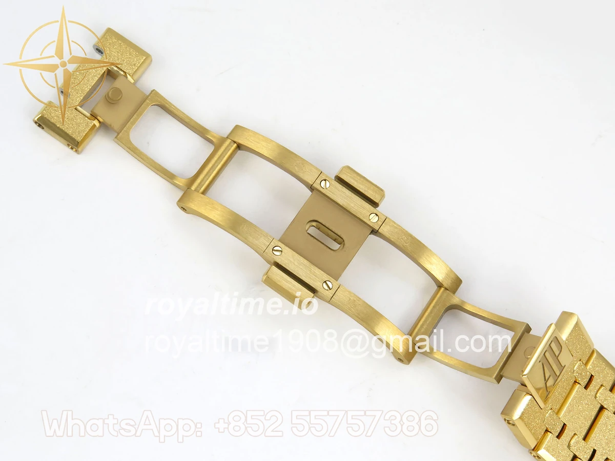 Audemars Piguet Royal Oak Chrono 26240 Frosted YG DDF YG Dial on YG Bracelet DD4401 - Image 22