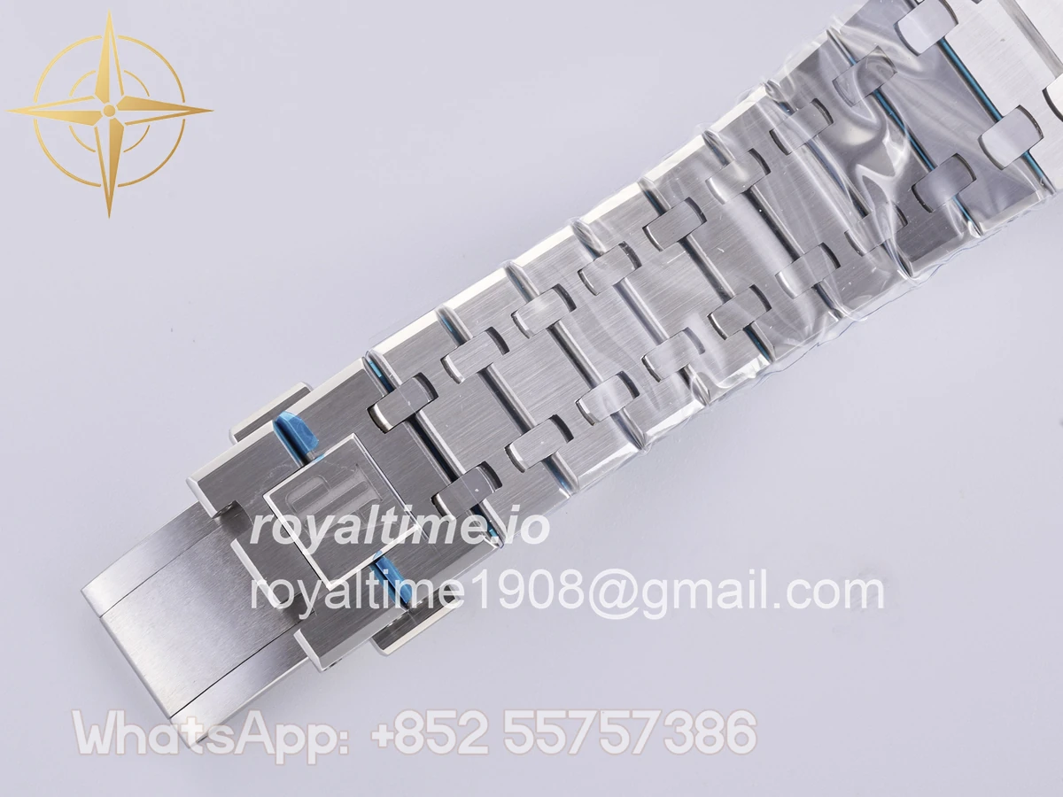 Audemars Piguet Royal Oak Chrono 26240 SS DDF Silver Dial on SS Bracelet DD4401 (50th Anniversary) - Image 22