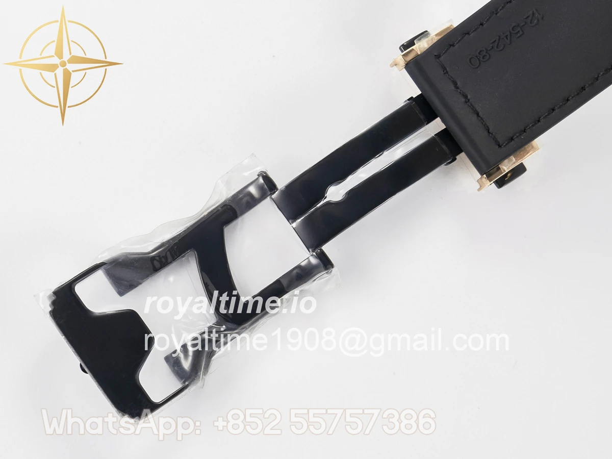 Hublot Classic Fusion 42mm RG JJF White Dial on Black Gummy Leather Strap - Image 24