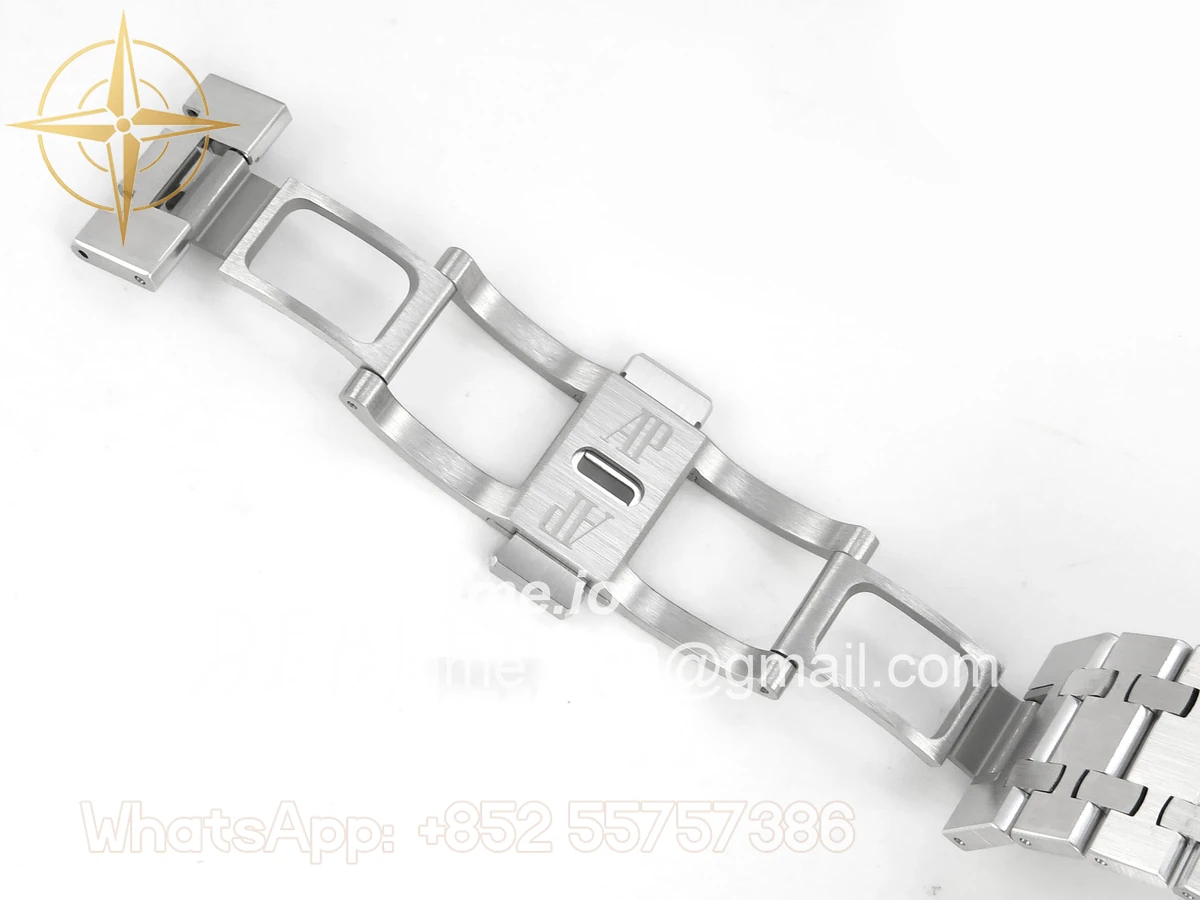 Audemars Piguet Royal Oak Chrono 26240 Frosted SS DDF Black/White Dial on SS Bracelet DD4401 - Image 24