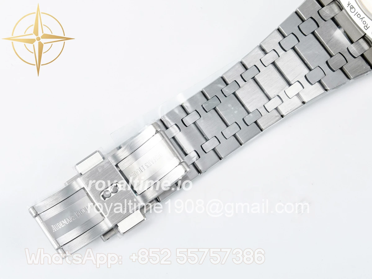 Audemars Piguet Royal Oak Chrono 26240 SS APSF Black Dial on SS Bracelet SA4401 - Image 24