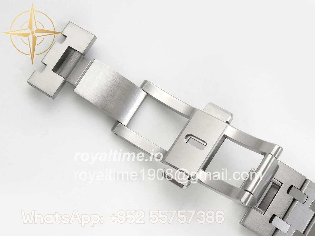 Audemars Piguet Royal Oak Chrono 26240 SS DDSF Green Dial on SS Bracelet DD4401 - Image 24