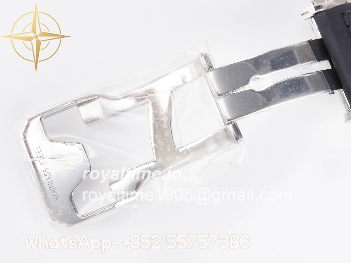 Hublot Classic Fusion 42mm SS JJF Green Dial on Green Gummy Leather Strap - Image 25