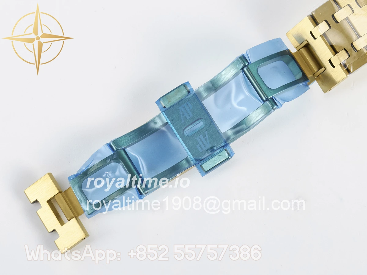 Audemars Piguet Royal Oak Chrono 26240 YG APSF YG Dial on YG Bracelet SA4401 - Image 25