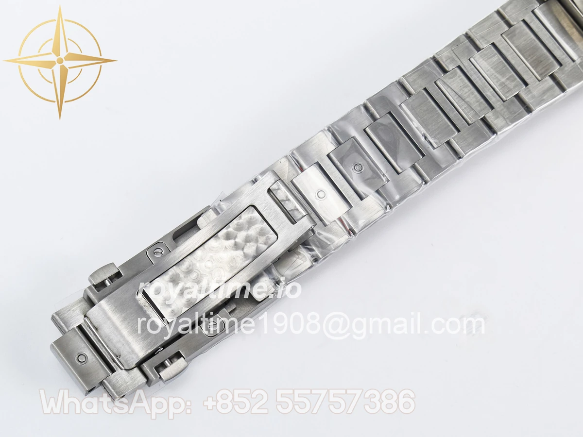 IWC Pilot’s Watch IW388307 BLSF Performance Chronograph 41mm Mercedes-AMG F1 Team SS Black Dial On Stainless steel bracelet A7750 to 69385 - Image 27