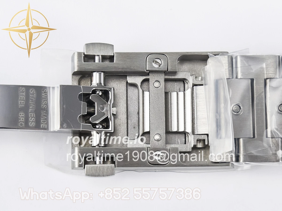 IWC Pilot’s Watch IW388307 BLSF Performance Chronograph 41mm Mercedes-AMG F1 Team SS Black Dial On Stainless steel bracelet A7750 to 69385 - Image 30